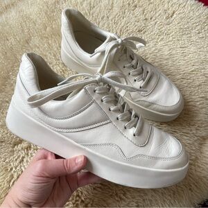 Vince Warren Court leather sneakers size 8/38.5